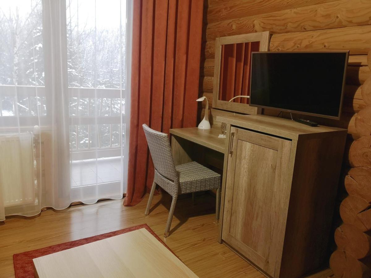 Hotel Bereg Μπούκοβελ Εξωτερικό φωτογραφία