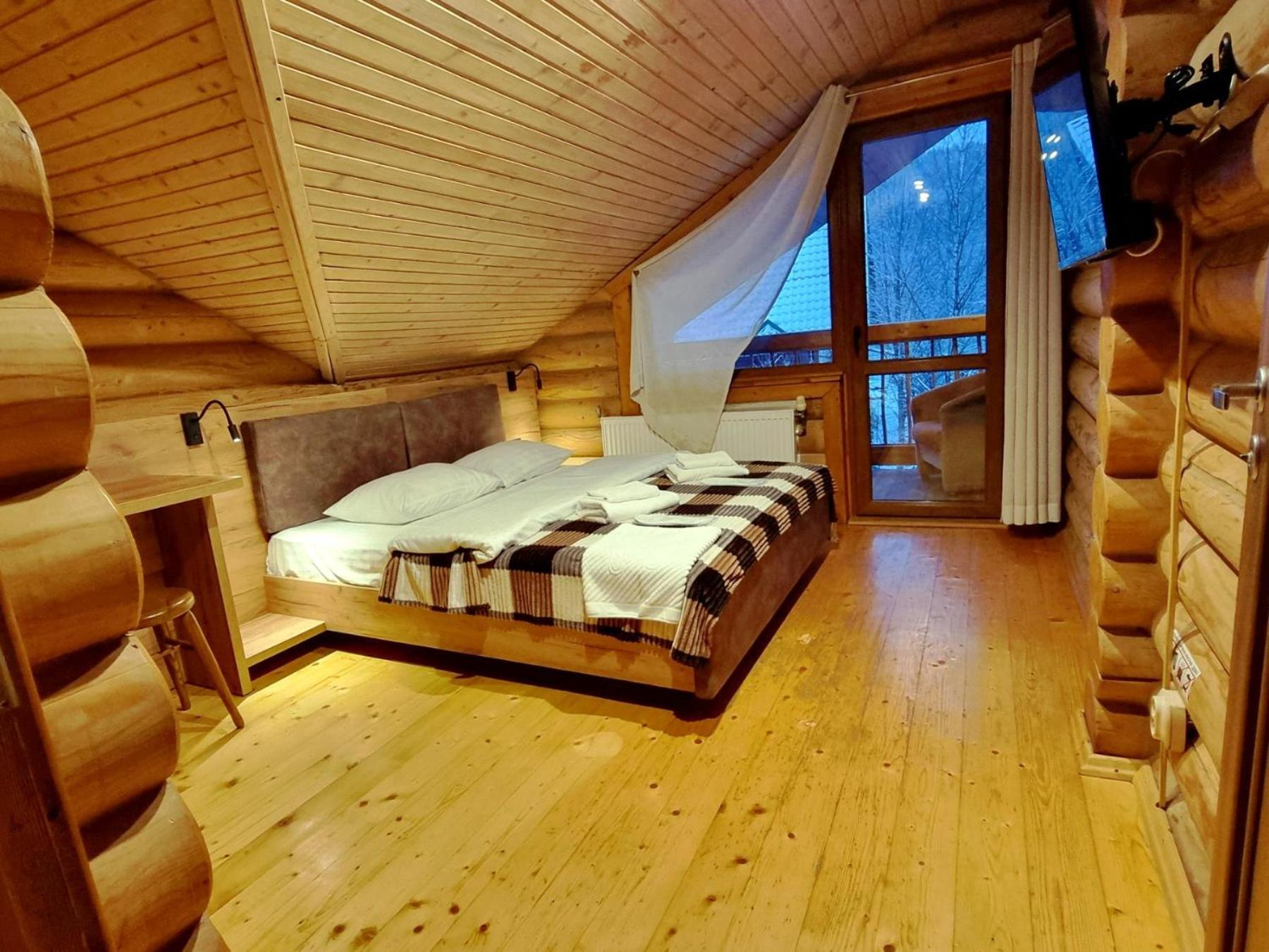 Hotel Bereg Μπούκοβελ Εξωτερικό φωτογραφία